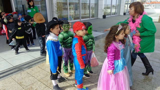 DESFILE DE CARNAVAL 28 de fevereiro 2014